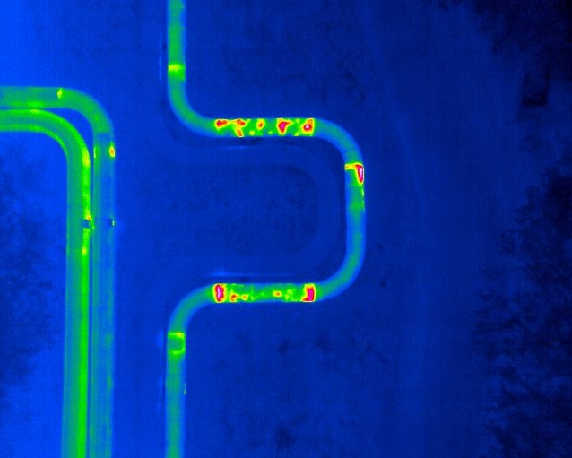 Pipeline inspection with thermal camera